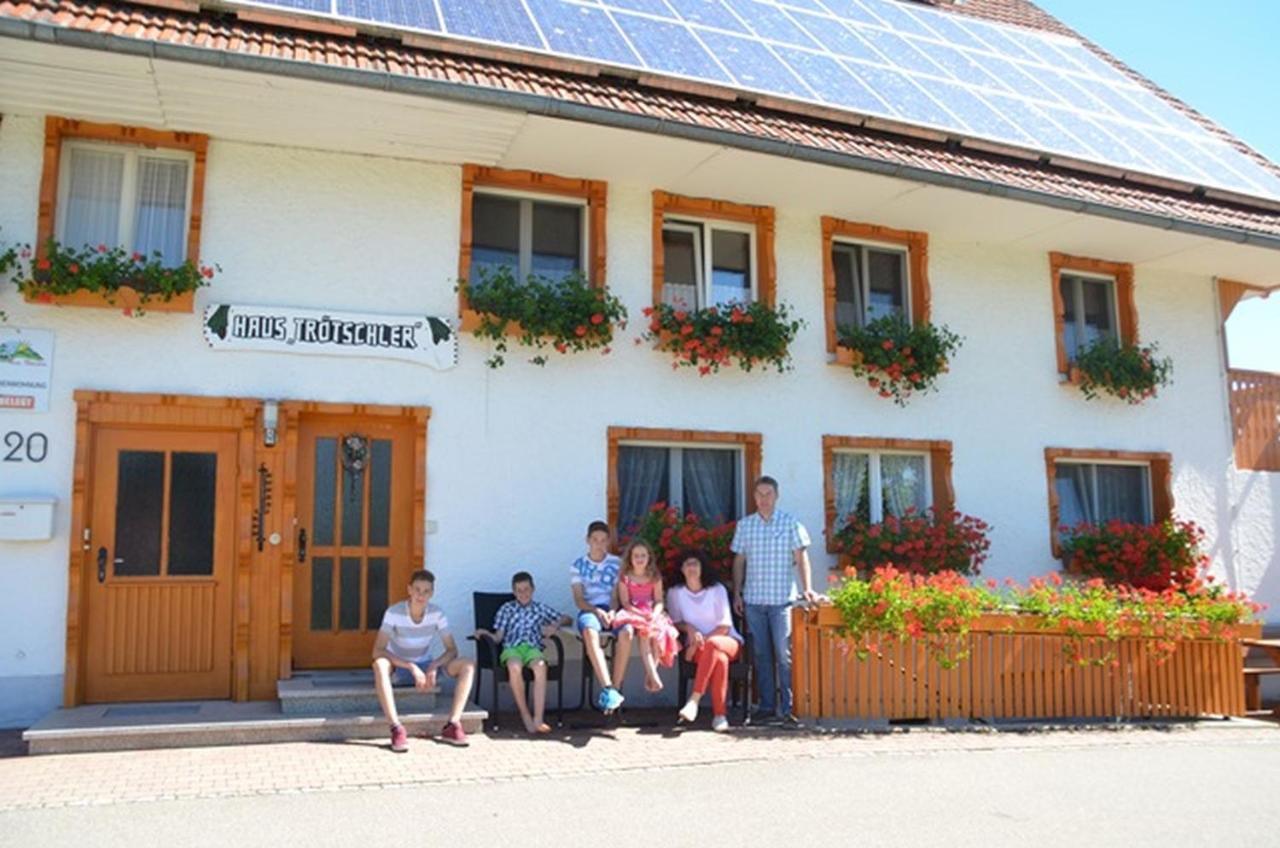 Apartmenthaus Troetschler Weilheim Exterior photo